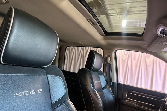 2022 Ram 3500 Laramie Crew Cab 4x4 64 Box