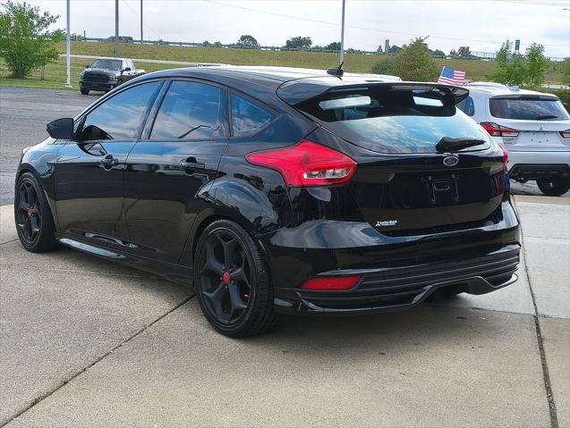 2017 Ford Focus ST