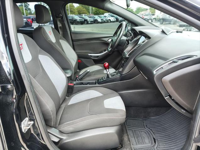 2017 Ford Focus ST