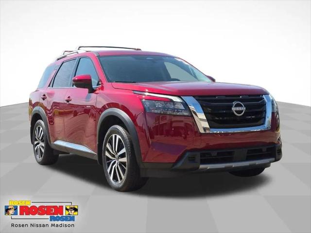 2025 Nissan Pathfinder Platinum FWD for sale in Madison, WI