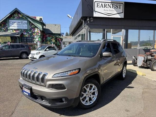 2016 Jeep Cherokee Latitude for sale in Roseburg, OR
