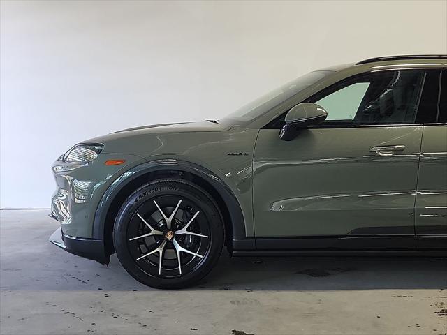 2026 Porsche Cayenne Unknown