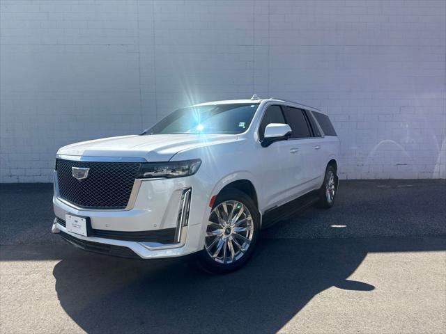 2024 Cadillac Escalade ESV 4WD Premium Luxury for sale in St. Cloud, MN