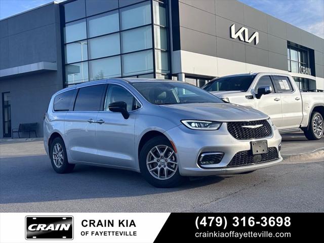 2024 Chrysler Pacifica Touring L for sale in Fayetteville, AZ