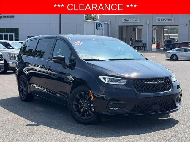 2024 Chrysler Pacifica Hybrid S Appearance Pkg for sale in Albemarle, NC