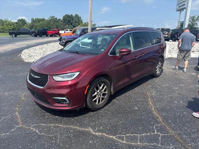 2021 Chrysler Pacifica Touring L for sale in Sparta, TN