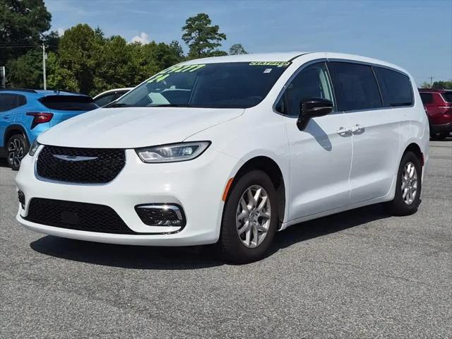 2024 Chrysler Pacifica Touring L for sale in Seaford, DE