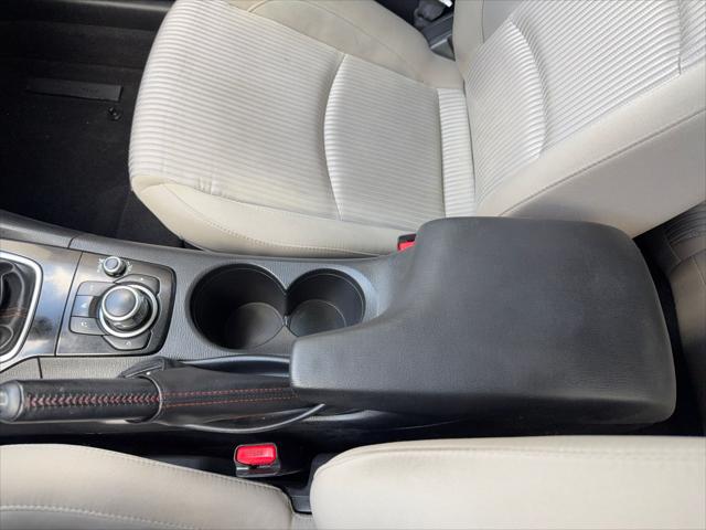 2016 Mazda Mazda3 i Touring