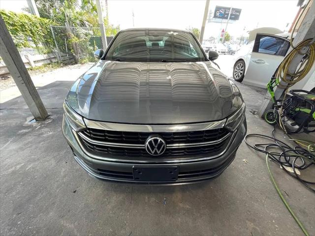 2022 Volkswagen Jetta 1.5T SEL for sale in Miami, FL