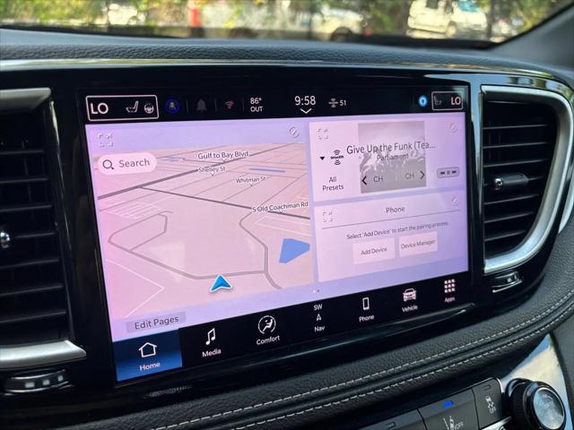 2025 Chrysler Pacifica Limited