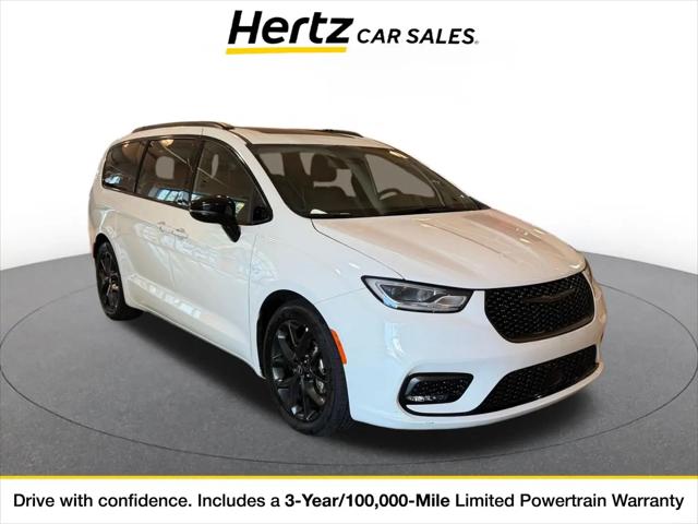 2025 Chrysler Pacifica Limited for sale near Loveland, OH