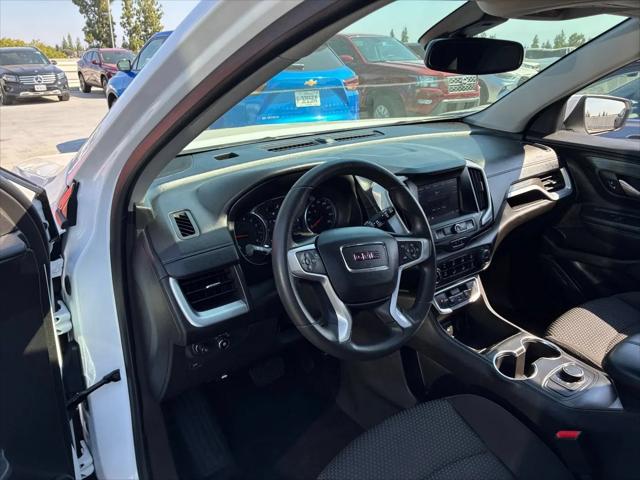 2024 GMC Terrain FWD SLE