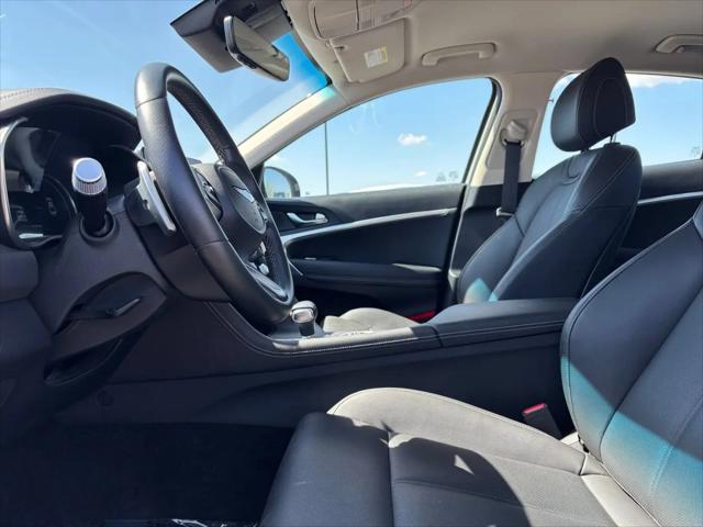 2026 Genesis G70 2.5T RWD