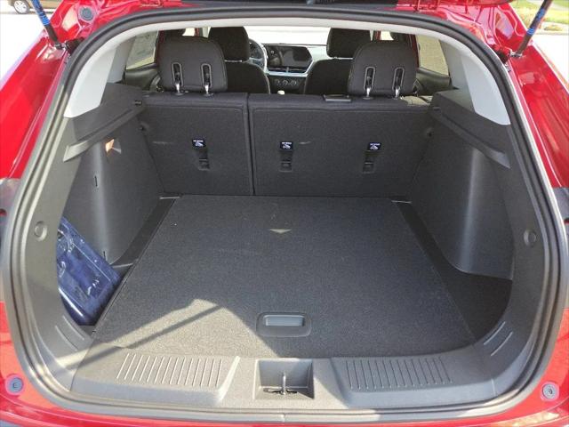 2026 Chevrolet Trax FWD LS