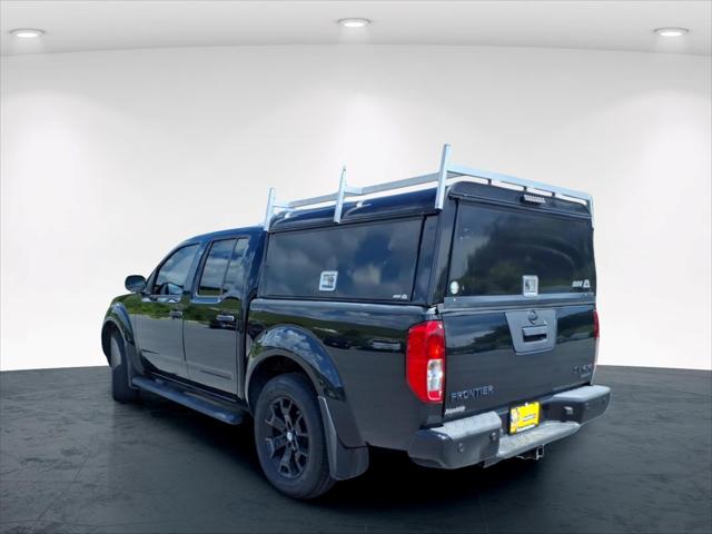 2021 Nissan Frontier Crew Cab SV 4x4