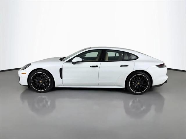 2022 Porsche Panamera 4
