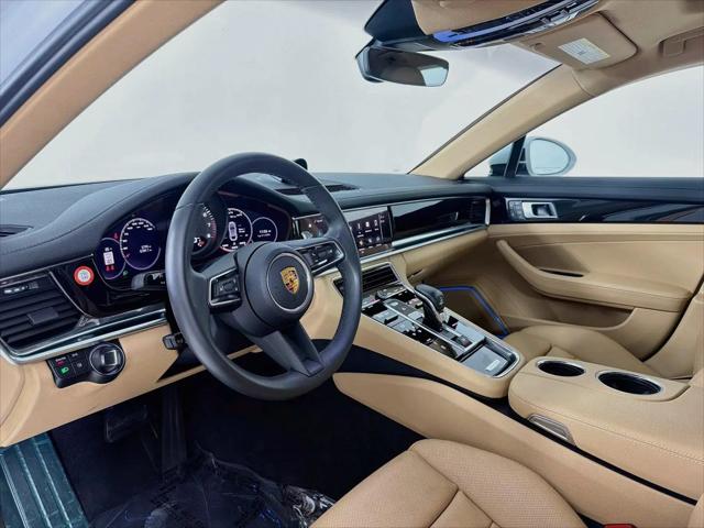 2022 Porsche Panamera 4