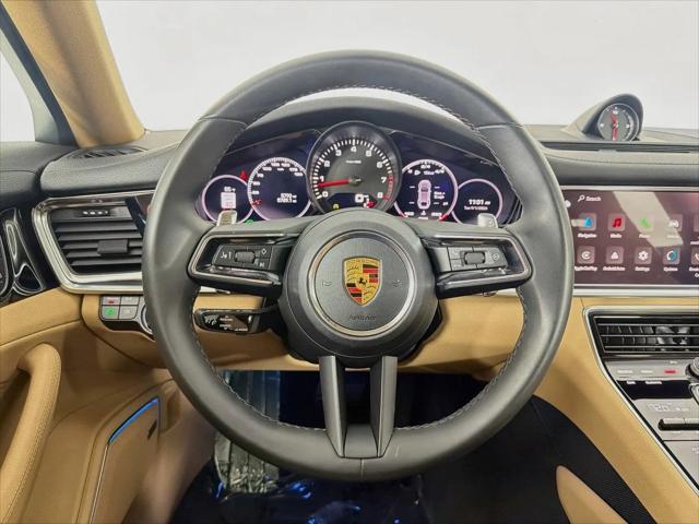 2022 Porsche Panamera 4