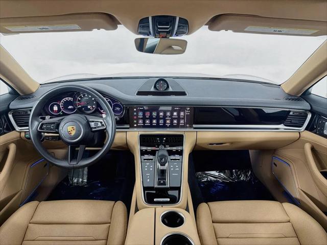 2022 Porsche Panamera 4