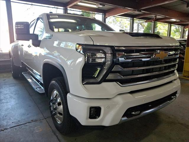 2026 Chevrolet Silverado 3500HD Crew Cab, Long Bed, High Country Dual Rear Wheel, RWD for sale in Englewood, NJ