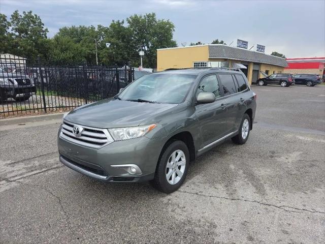 2013 Toyota Highlander Base Plus V6 for sale in Grandview, MO