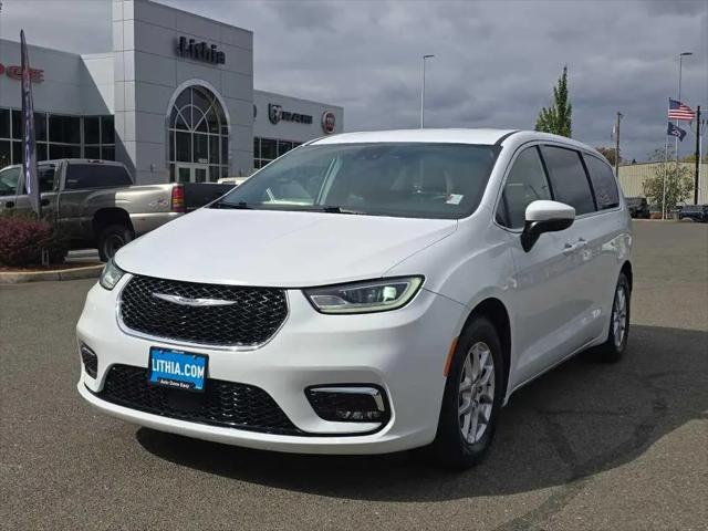 2023 Chrysler Pacifica Touring L for sale in Roseburg, OR