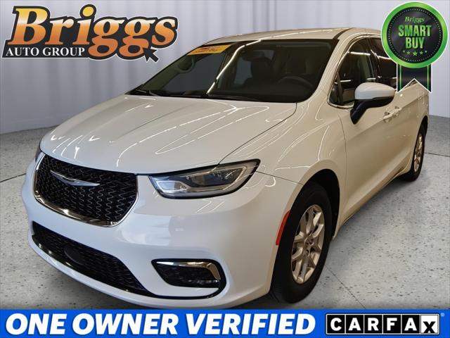 2023 Chrysler Pacifica Touring L for sale in Fort Scott, KS