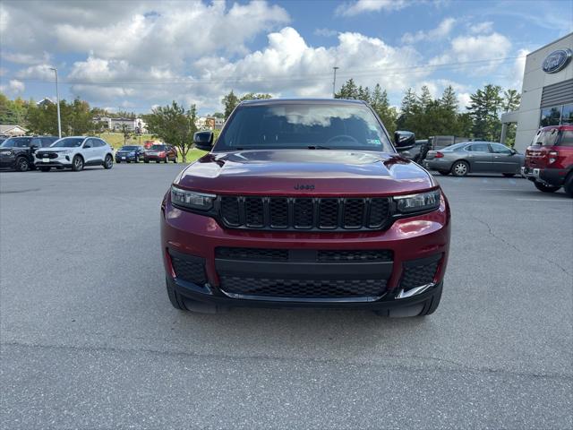 2023 Jeep Grand Cherokee L Altitude 4x4 2023 Jeep Grand Cherokee L Altitude 4x4