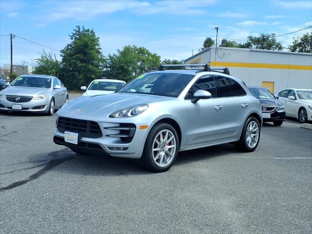 2016 Porsche Macan Turbo