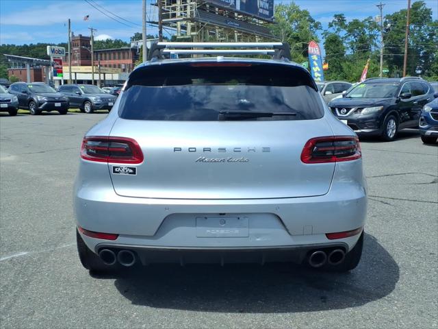 2016 Porsche Macan Turbo