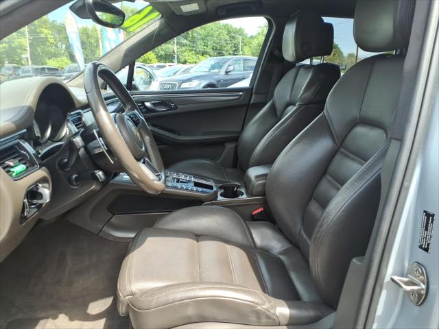 2016 Porsche Macan Turbo