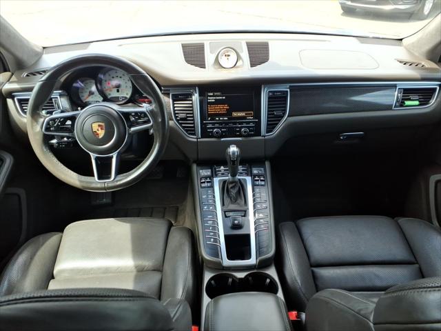2016 Porsche Macan Turbo