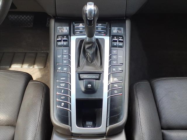 2016 Porsche Macan Turbo