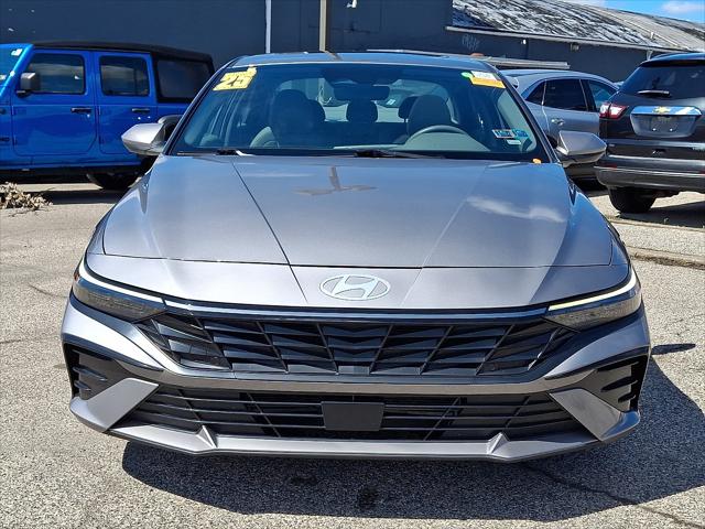 2025 Hyundai Elantra SEL Convenience 2025 Hyundai Elantra SEL Convenience