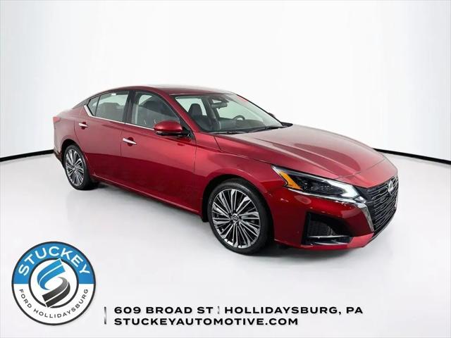 2023 Nissan Altima SL Intelligent AWD for sale in Hollidaysburg, PA