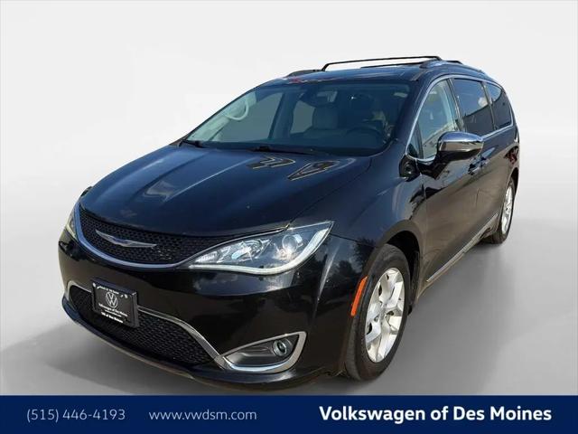 2020 Chrysler Pacifica Limited for sale in Johnston, IA