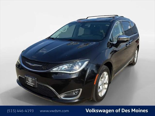 2020 Chrysler Pacifica Limited for sale in Johnston, IA