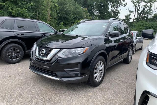 2017 Nissan Rogue SV for sale in Michigan City, IN