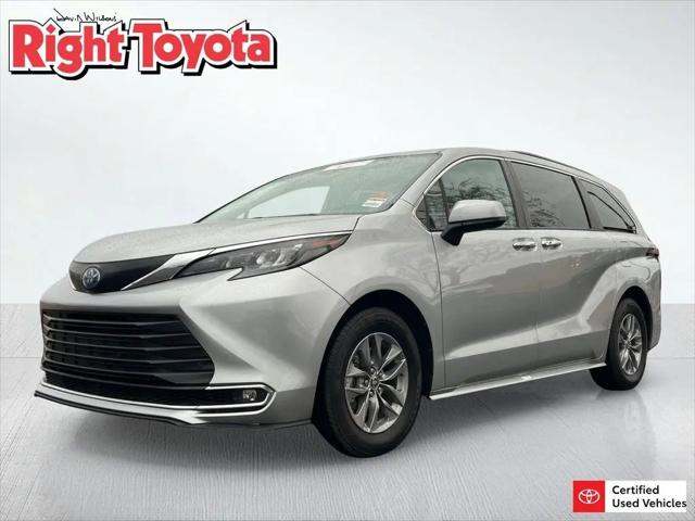 2024 Toyota Sienna XLE for sale in Scottsdale, AZ