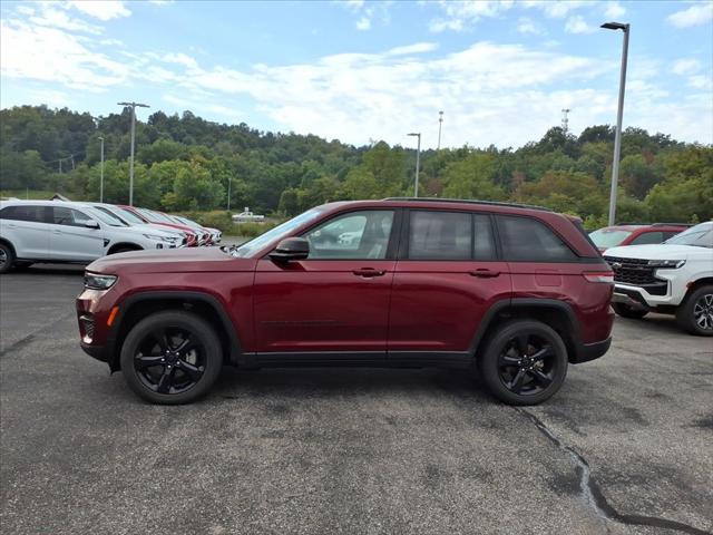 2023 Jeep Grand Cherokee Altitude X 4x4 2023 Jeep Grand Cherokee Altitude X 4x4
