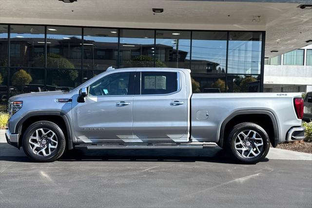 2023 GMC Sierra 1500 4WD Crew Cab Standard Box SLT