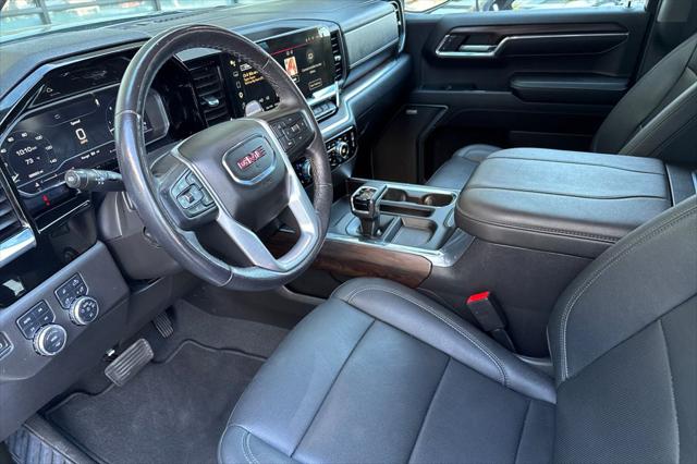 2023 GMC Sierra 1500 4WD Crew Cab Standard Box SLT