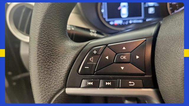 2021 Nissan Versa SV Xtronic CVT