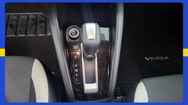 2021 Nissan Versa SV Xtronic CVT
