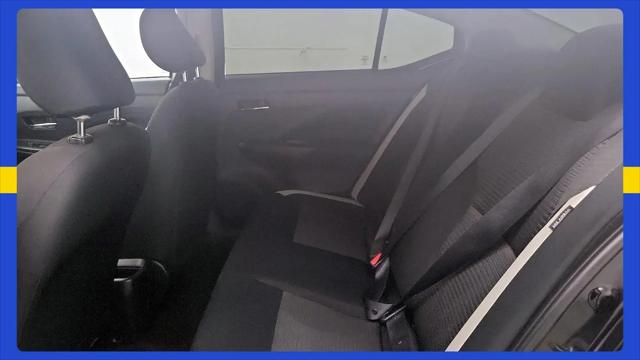2021 Nissan Versa SV Xtronic CVT