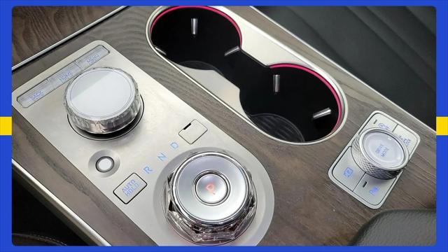 2025 Genesis GV80 2.5T Select AWD