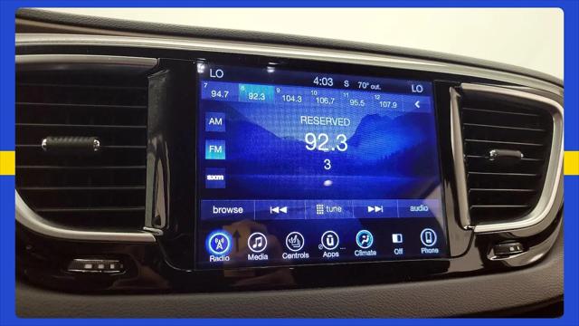 2017 Chrysler Pacifica Touring-L Plus