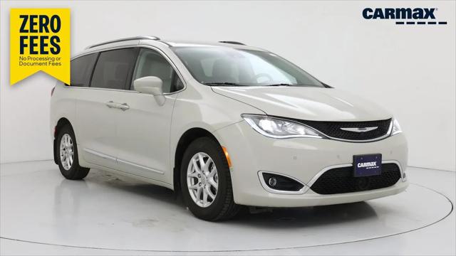2020 Chrysler Pacifica Touring L for sale in Omaha, NE
