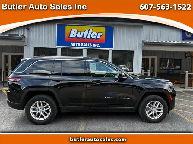 2023 Jeep Grand Cherokee Laredo 4x4 for sale in Sidney, NY