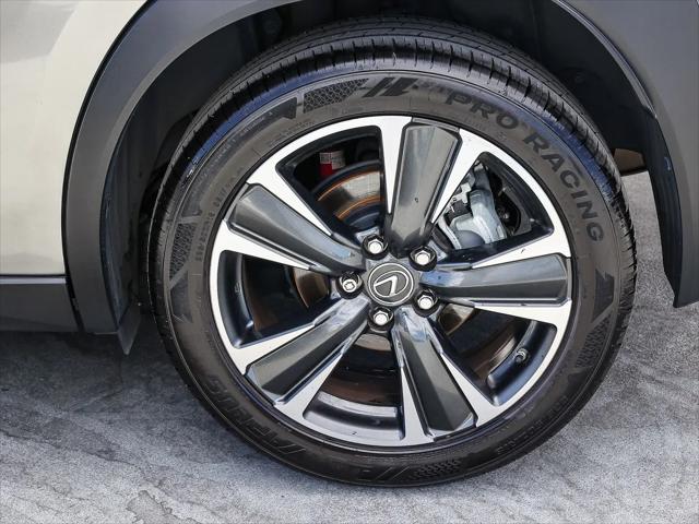 2019 Lexus UX 200 UX 200